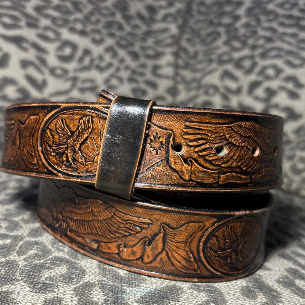 Artec Canada Tooled Leather Belt Strap Men’s Soaring Eagle Outdoorsman Belt 42 View 3